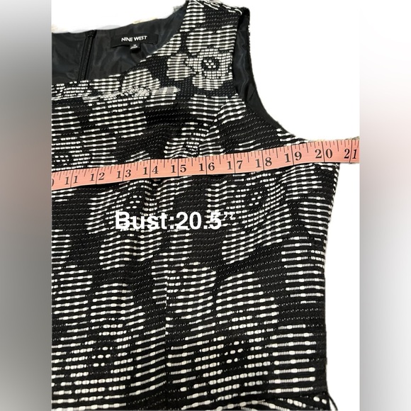 NINE WEST FIT AND FLAIR GORGEOUS DRESS,  SIZE:14 BUST:20.5”,  WAIST:17.5” - Picture 3 of 14